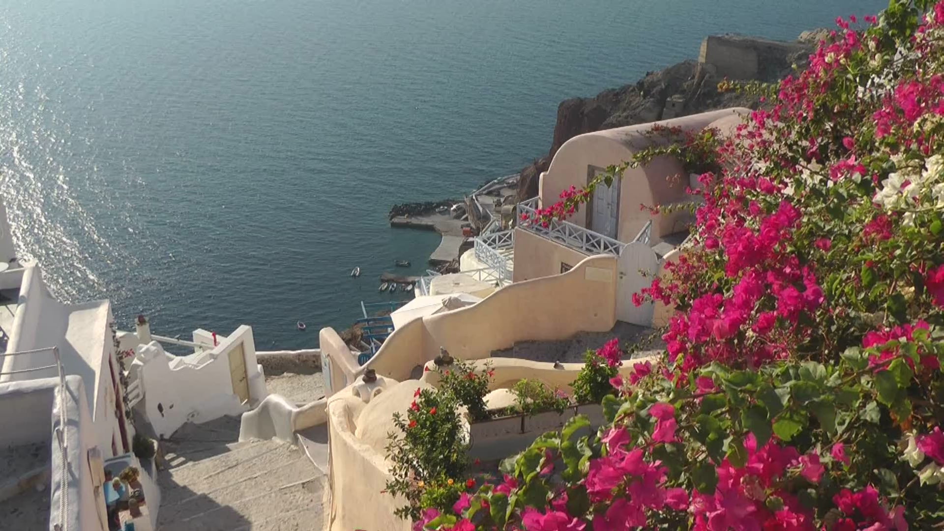 coast of greece relaxing vacation pleascent